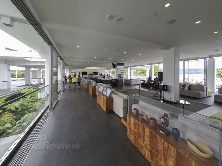 Grand Naniloa Hotel open air lobby