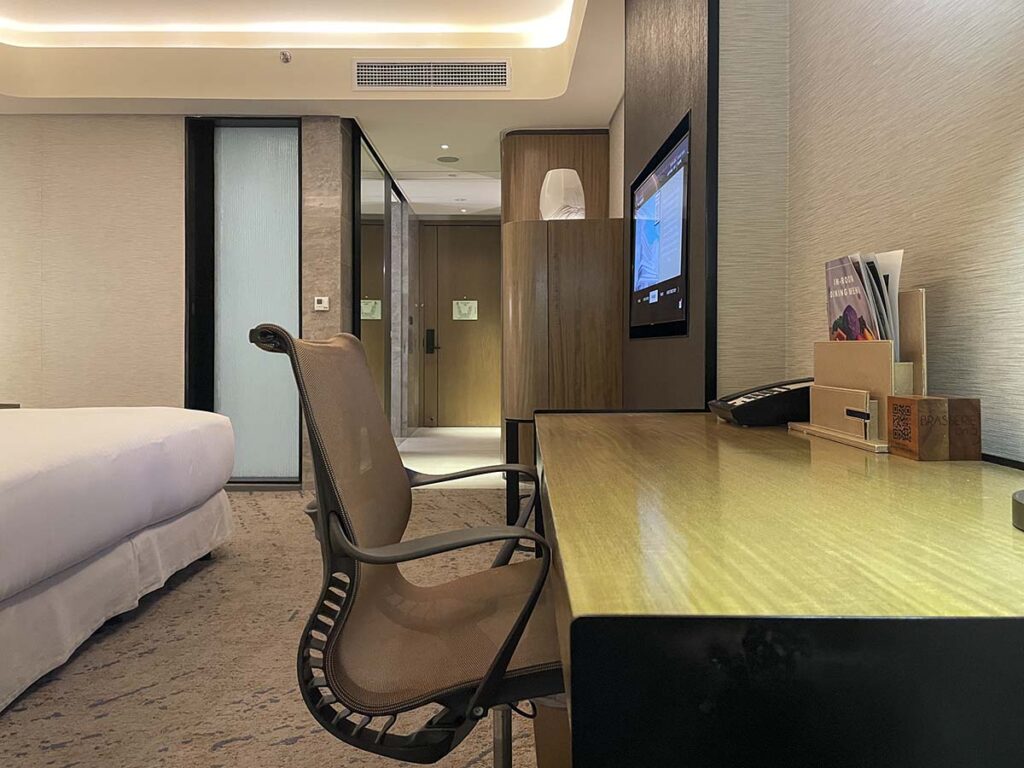 Conrad Manila Hotel desk and chair in my room