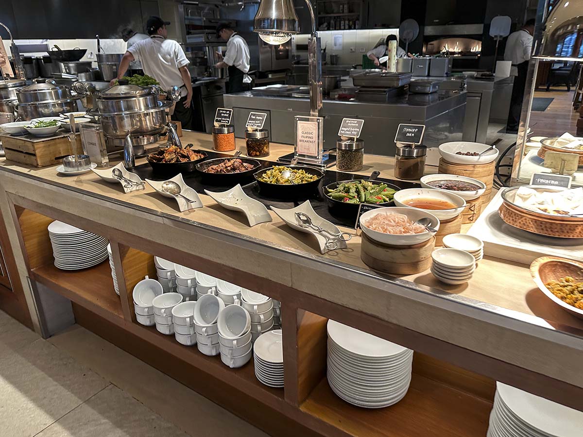 Conrad Manila Hotel breakfast buffet