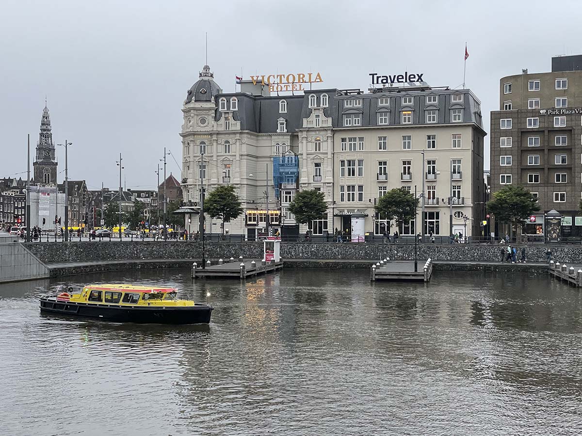 Park Plaza Victoria Hotel in Amsterdam