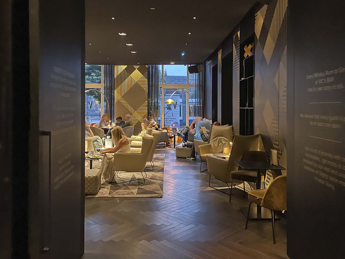 Park Plaza Victoria Hotel Amsterdam lobby restaurant and lounge