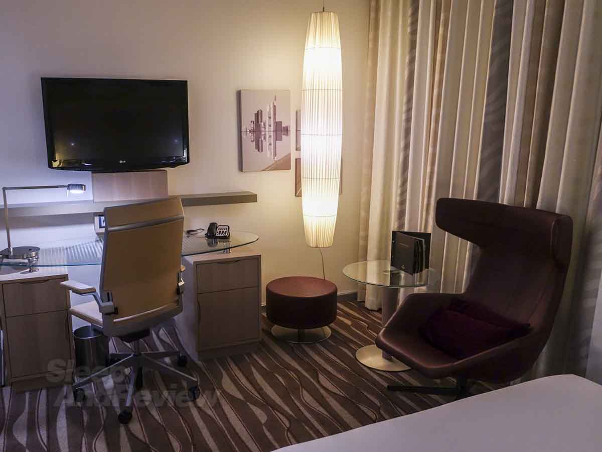 Frankfurt Airport Hilton room details