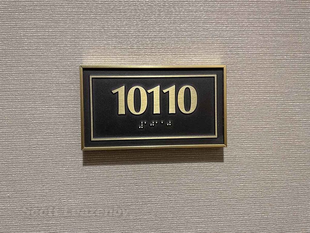 Room 10110 Chicago O'Hare Airport Hilton