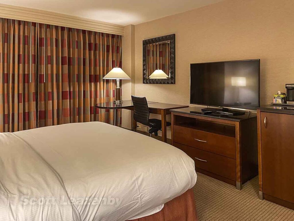 Hilton ORD room overview