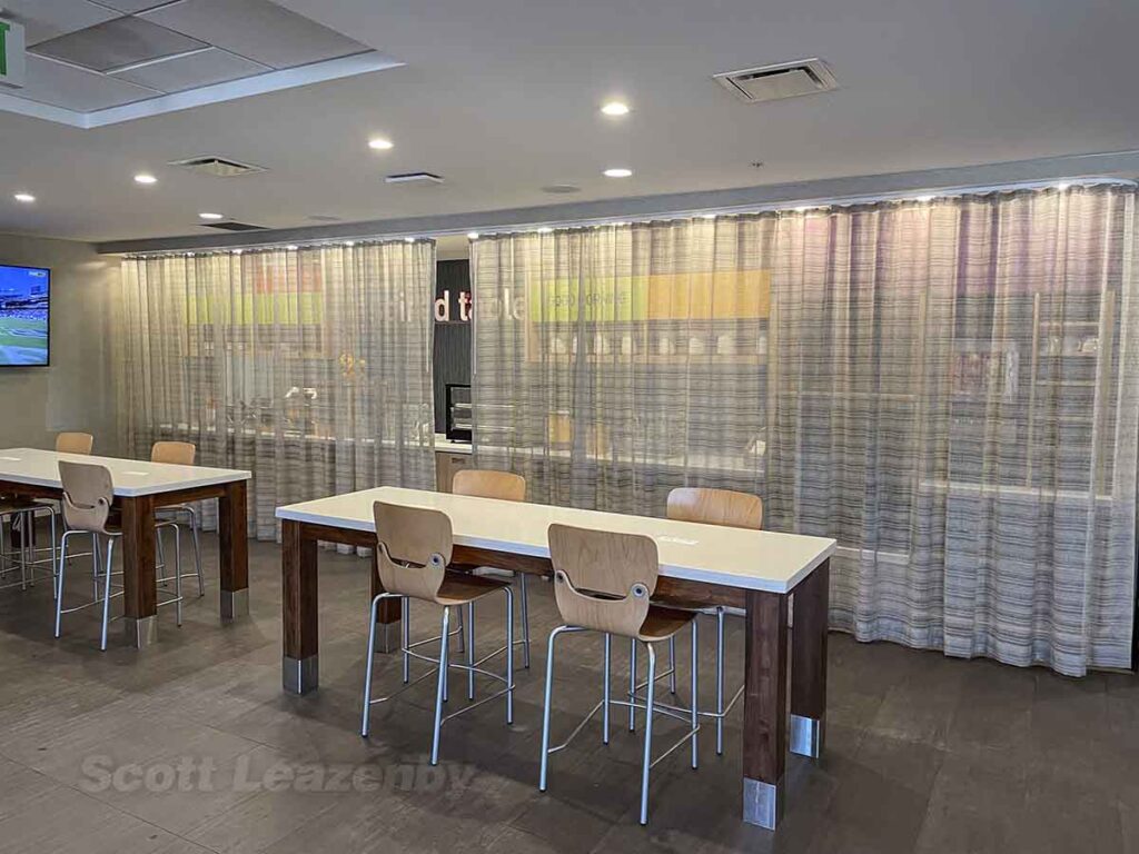 Home2 Suites Grand Blanc lobby cafeteria