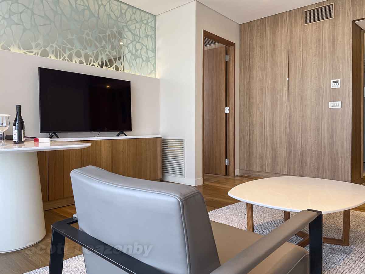 Incheon Grand Hyatt suite living room details