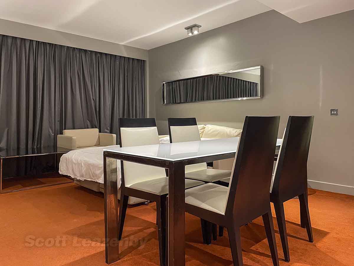 Park plaza Westminster bridge hotel London suite living room