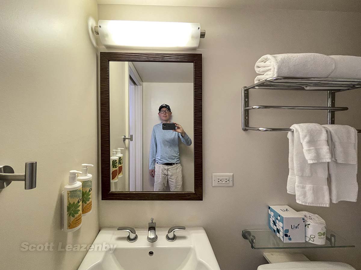 Park Shore Waikiki Hotel bathroom mirror
