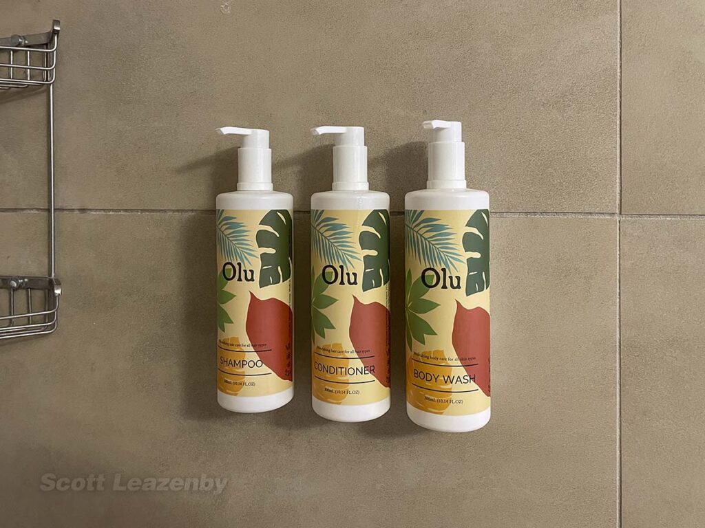 Park Shore Waikiki Hotel soaps and lotions