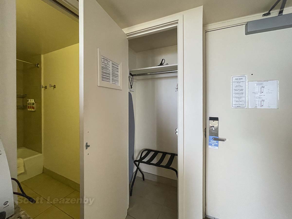 Park Shore Waikiki Hotel closet