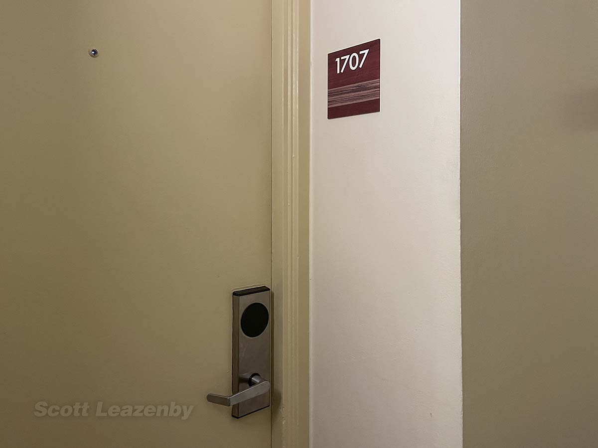 Entrance to room 1707 Park Shore Waikiki 