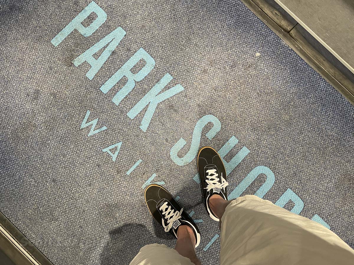 Park Shore Waikiki elevator carpet