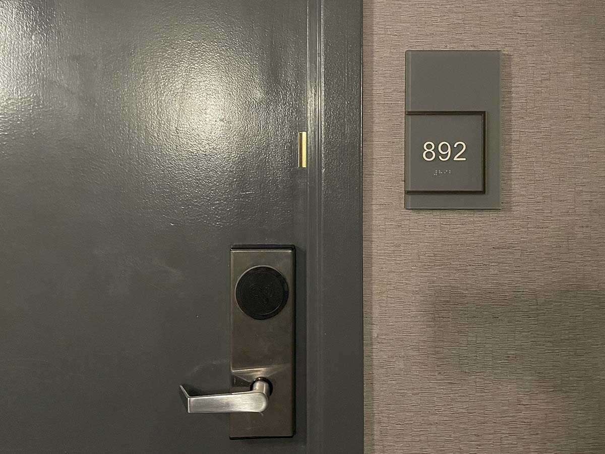 Sheraton YYZ room 892