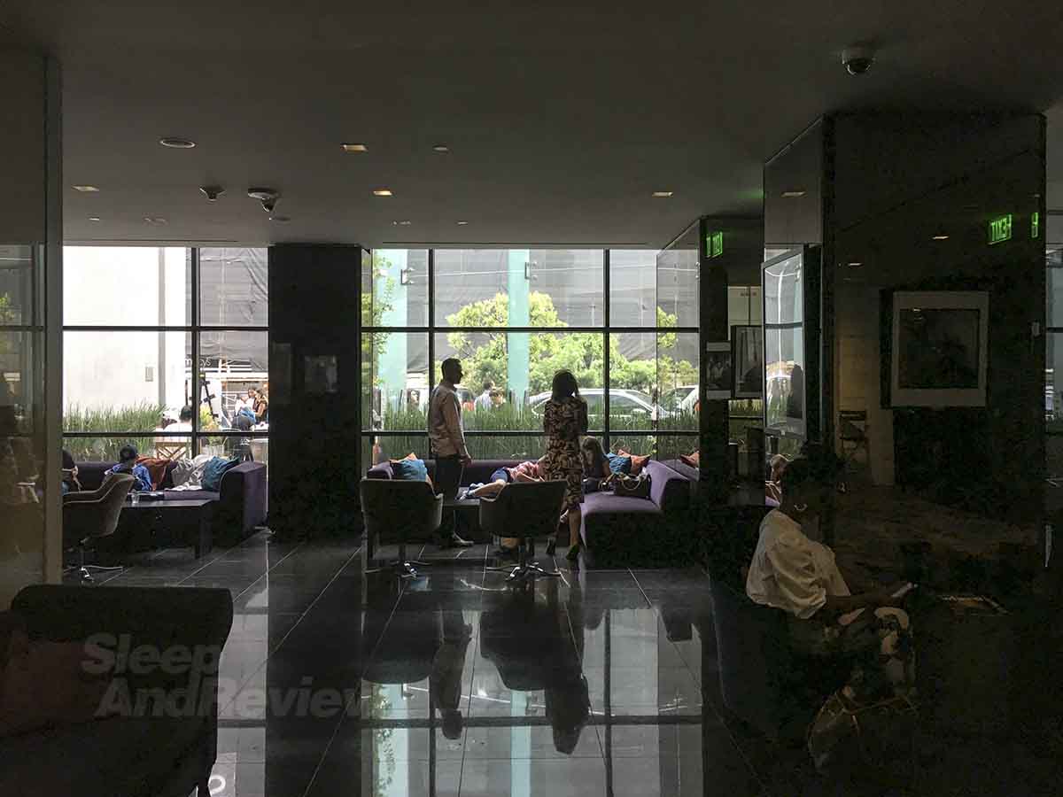 Sofitel Hotel Beverly Hills lobby