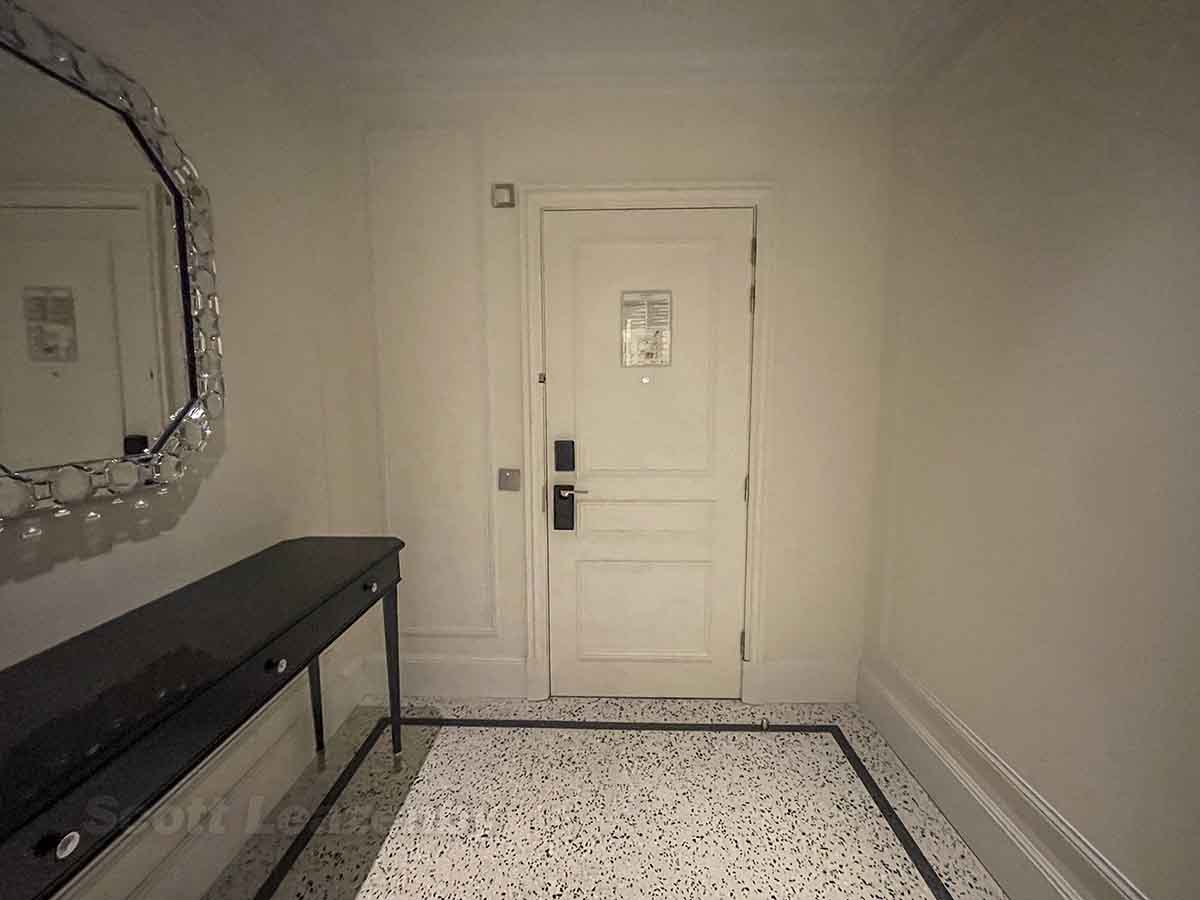 St Regis hotel Rome room foyer