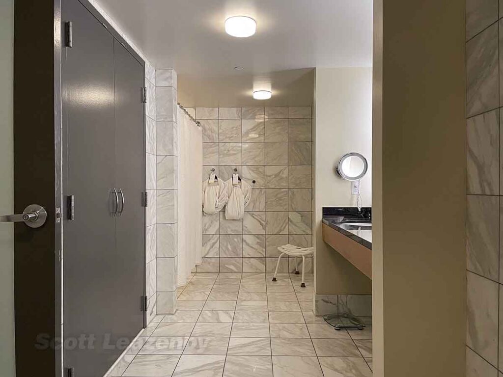 Westin dtw hospitality suite handicap accessible bathroom