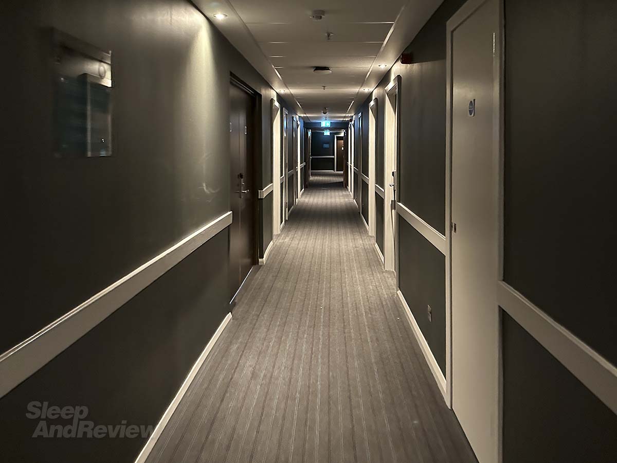 Sixth floor hallway in the Premier Inn London County Hall Hotel