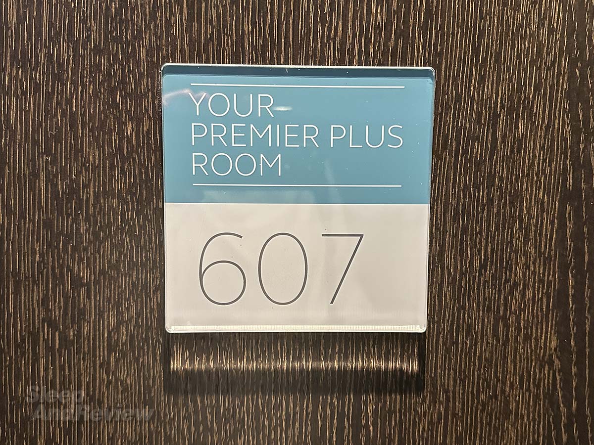 Premier plus room 607 Premier Inn London County Hall Hotel