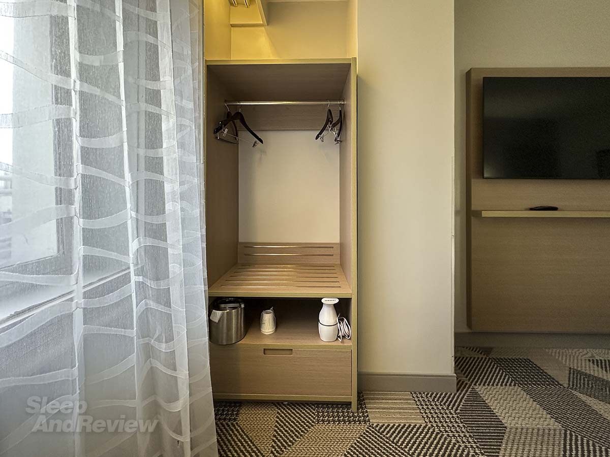 Exposed closet in my room at the Miami International Airport hotel