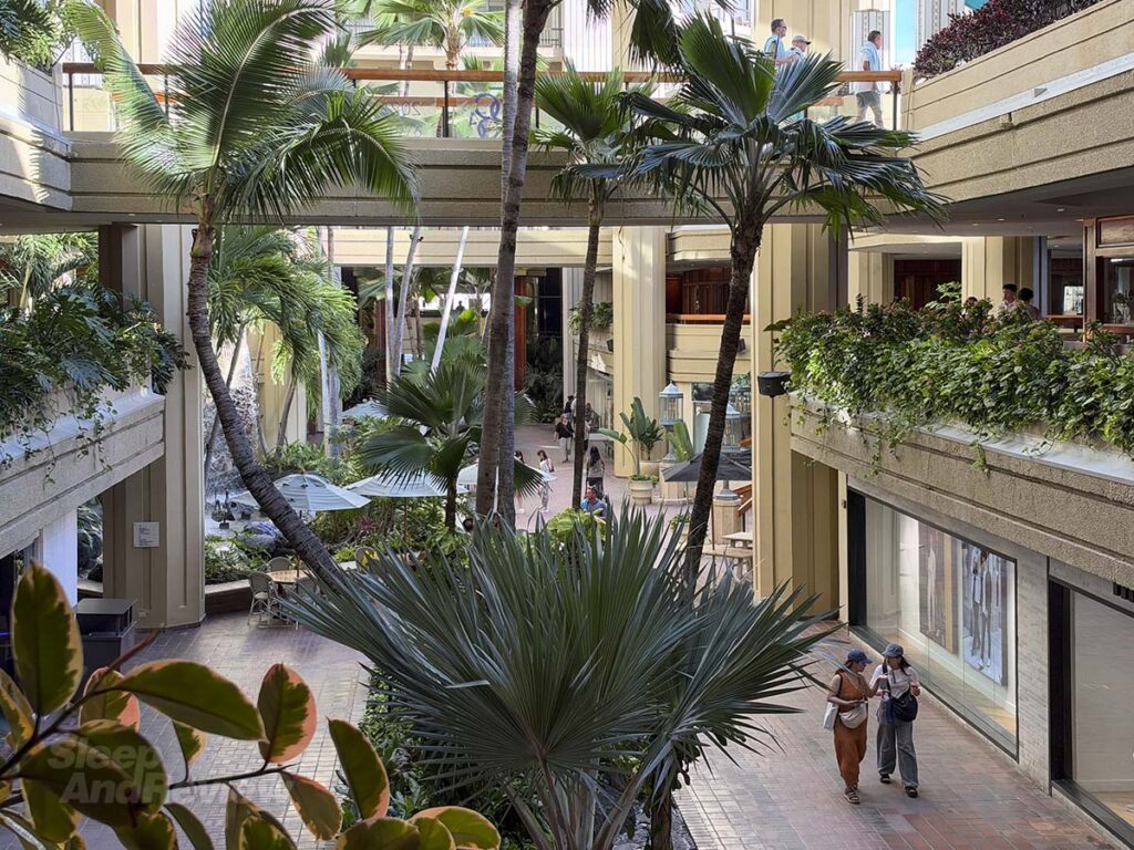 Shopping mall inside of theHyatt Regency Waikiki Resort and Spa